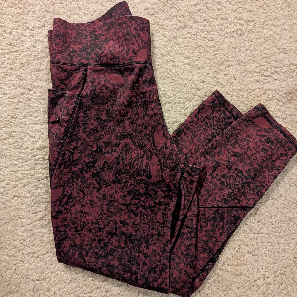 Red and Black Patterned Leggings